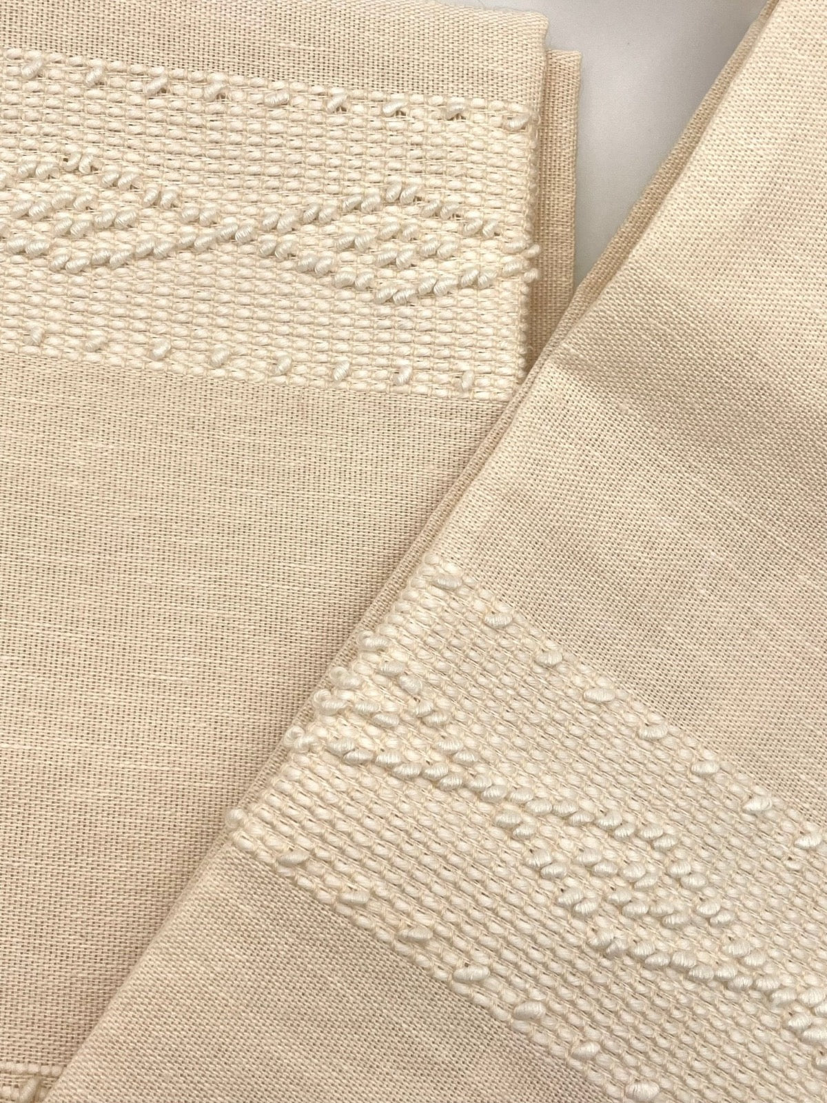 Cream Linen Towels Set of 2_Mani Home decor_close up