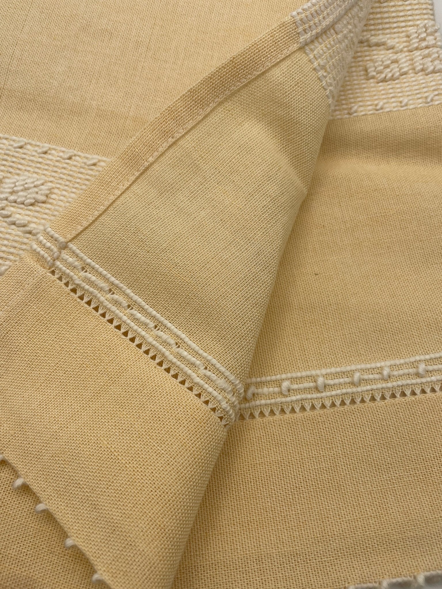 Handwoven Yellow Linen Towels Set of 2 - Mani Home-decor, Interior close up